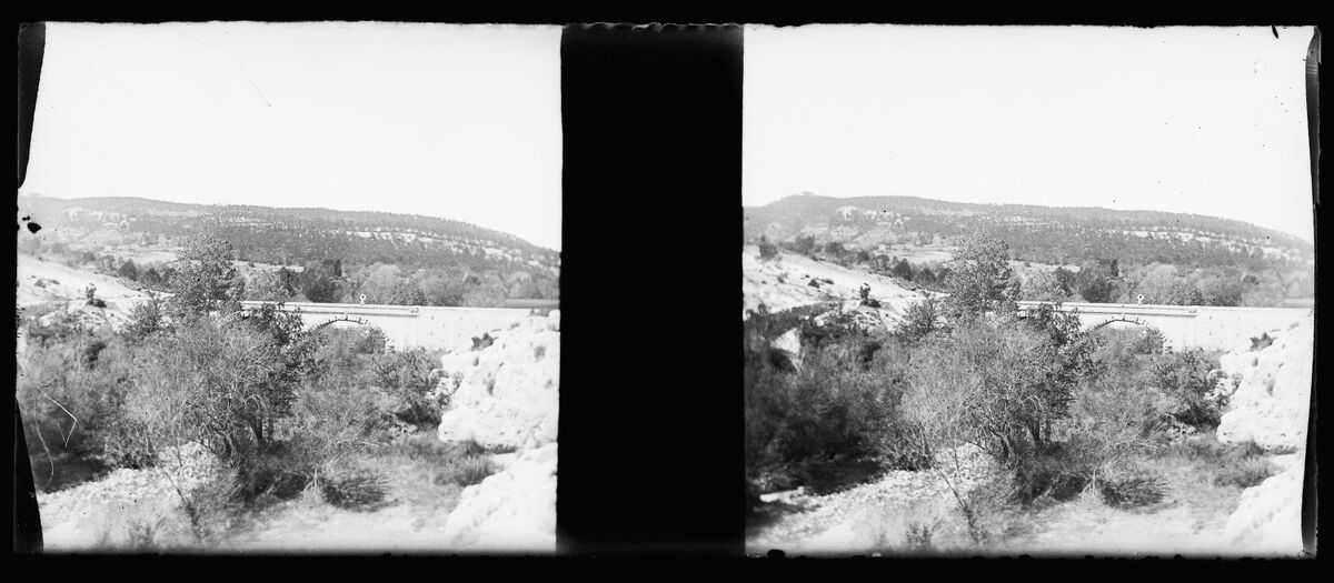[Massif montagneux entre Meyrargues et Gréoux-les-bains]