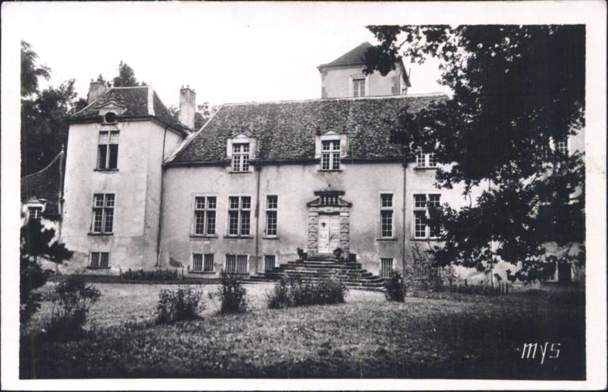 Sault-de-Navailles (Bses-Pyr.) : Le Château