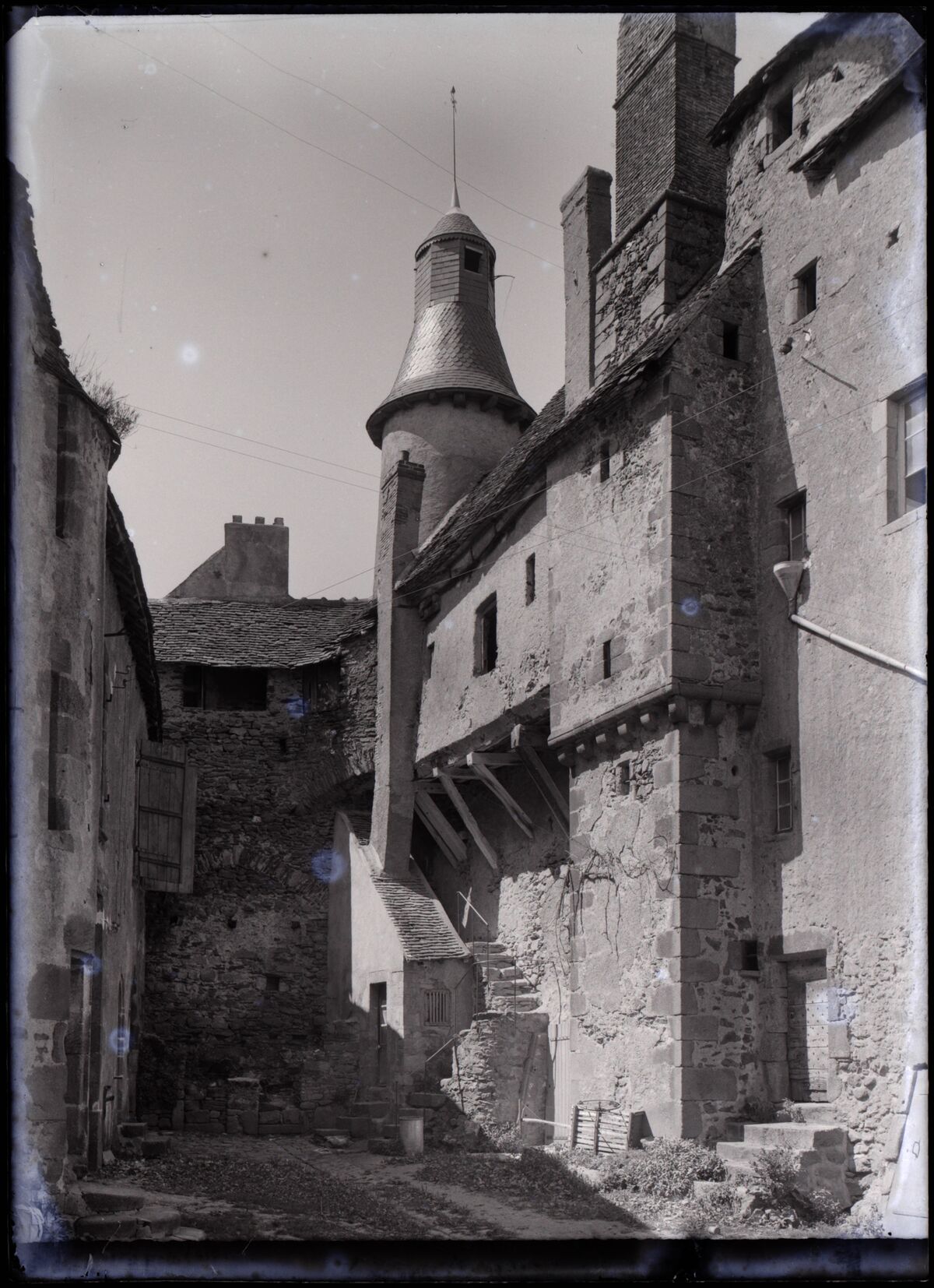 [Beffroi de Saint-Benoît-du-Sault]
