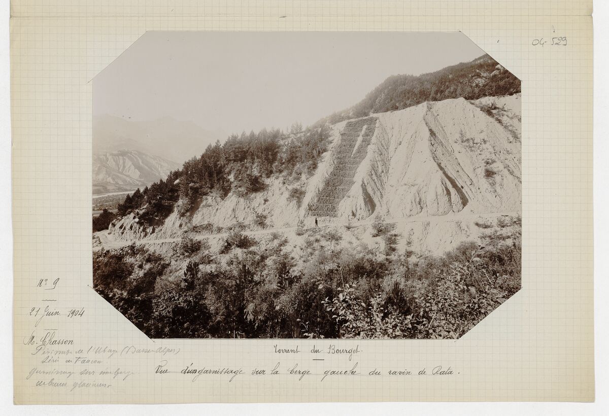 Ravin de Rata (garnissages de la berge gauche) / Chasson