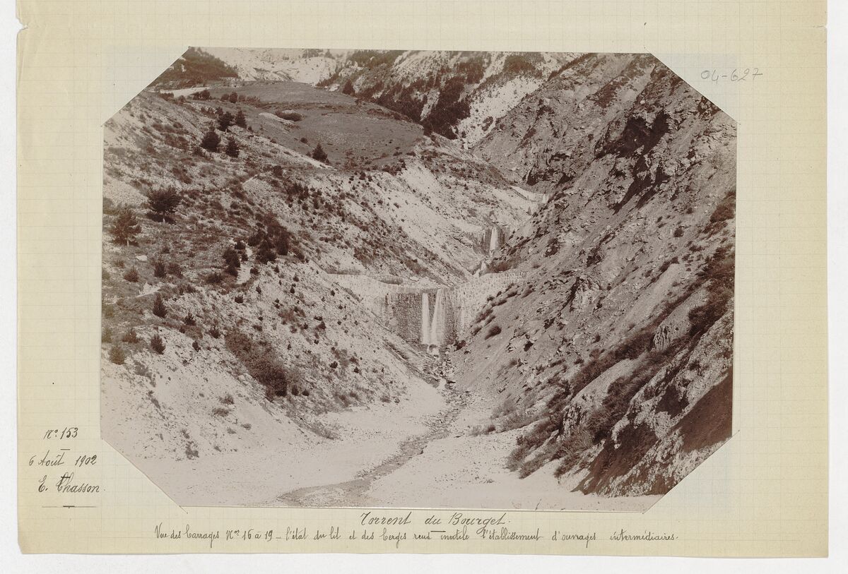 Torrent du Bourget (barrages n° 16 à 19, état du lit et des berges rend inutile l'établissement d'ouvrages intermédiaires) / Chasson