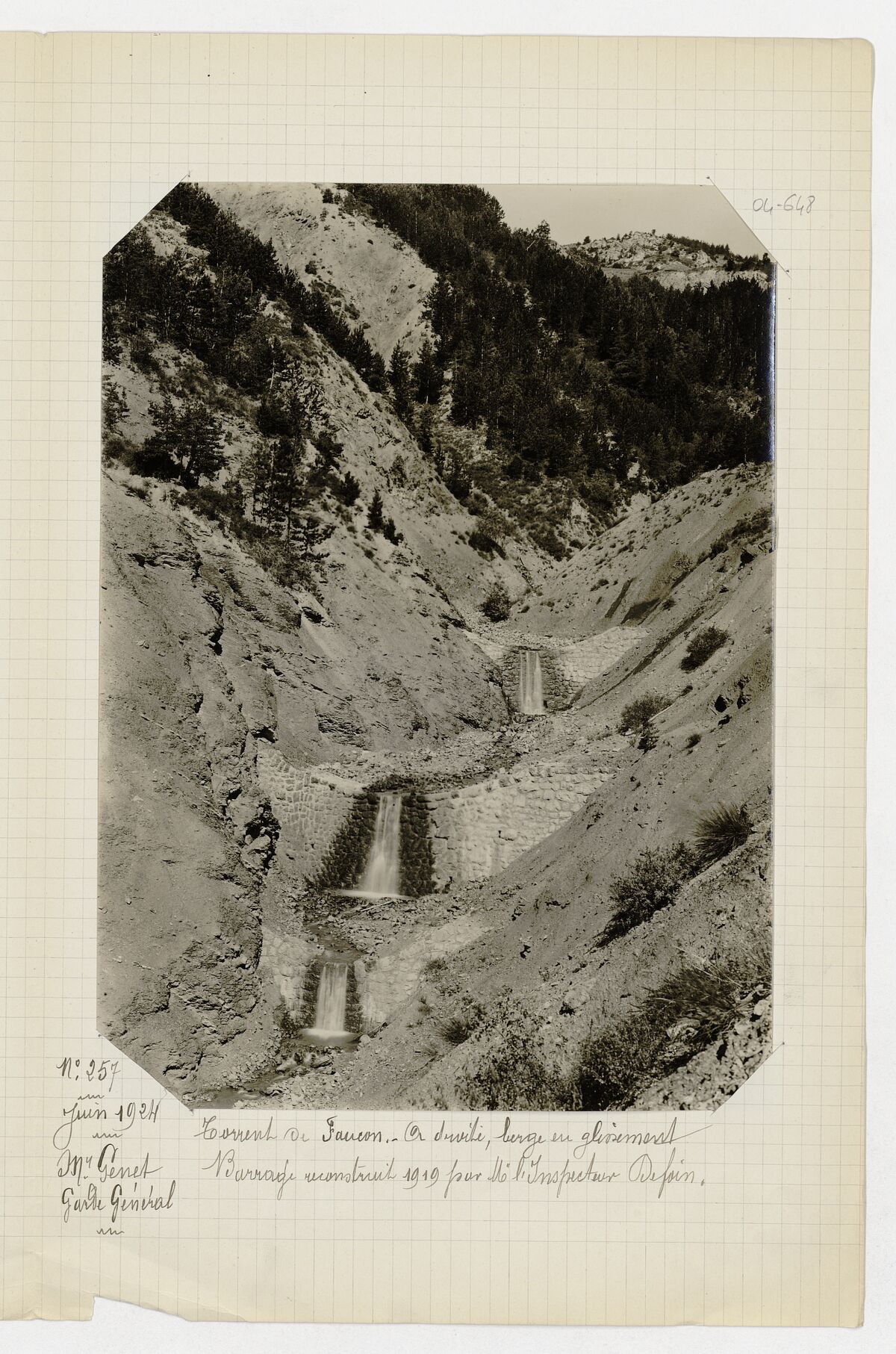 Torrent du Faucon (berge en glissement et barrage reconstruit) / Genet
