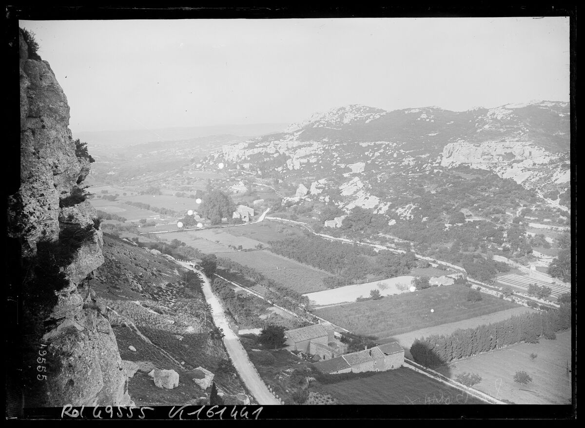 Les Baux[-de-Provence] : [photographie de presse] / [Agence Rol]
