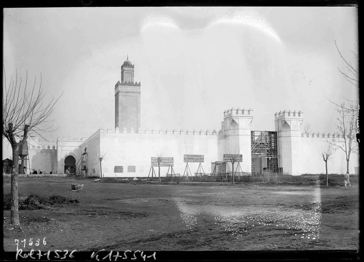 24-1-22, Marseille, exposition coloniale, [pavillon du] Maroc : [photographie de presse] / [Agence Rol]