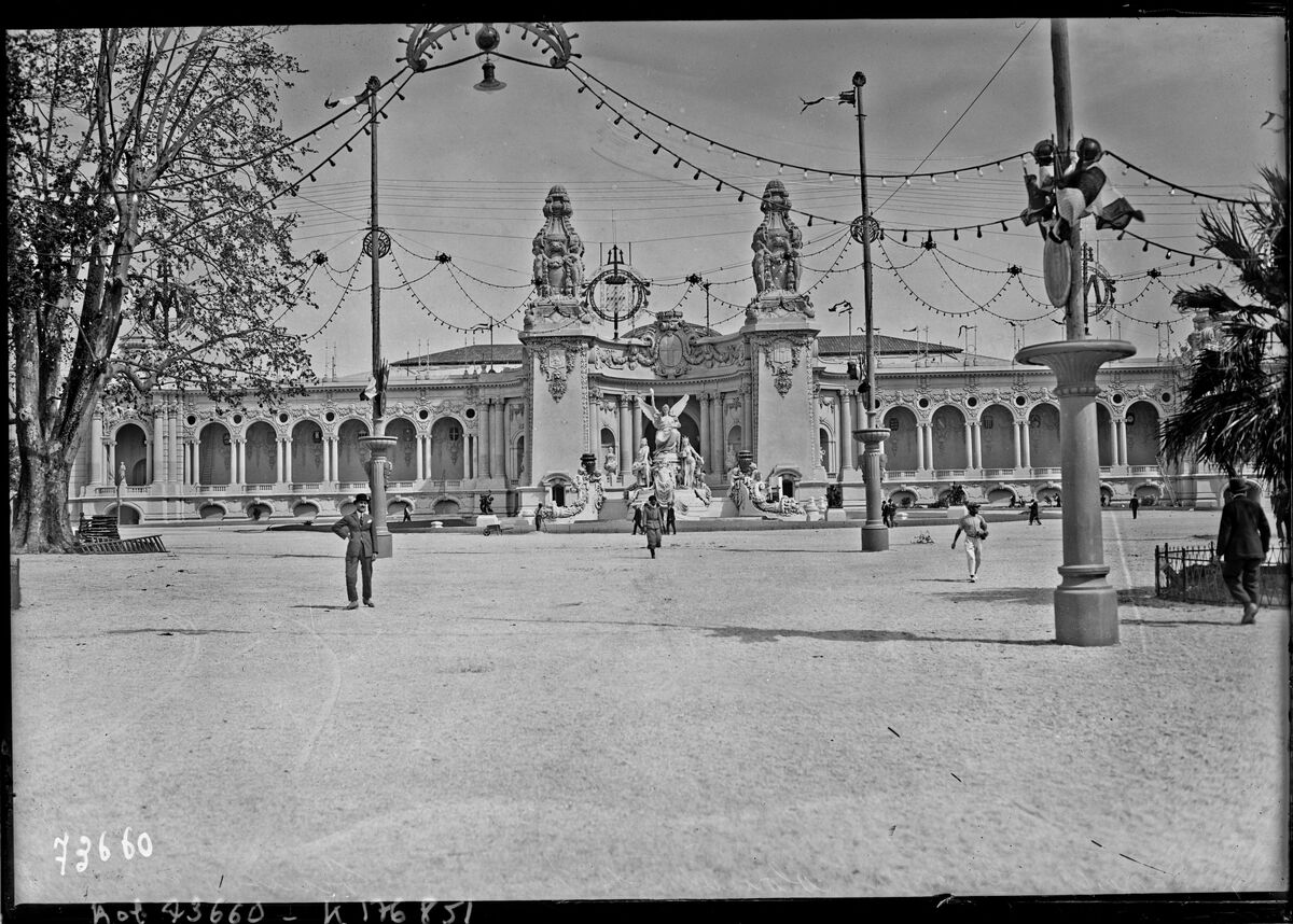 Marseille, exposition coloniale, pavillon tunisien : [photographie de presse] / [Agence Rol]