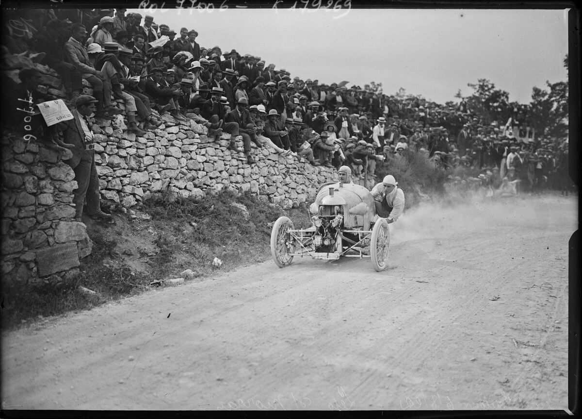 Mont Ventoux, 6/8/22, Lejo [Lajo sur Le Journal] sur Morgan [cyclecar, catégorie 1100 cmc] : [photographie de presse] / [Agence Rol]