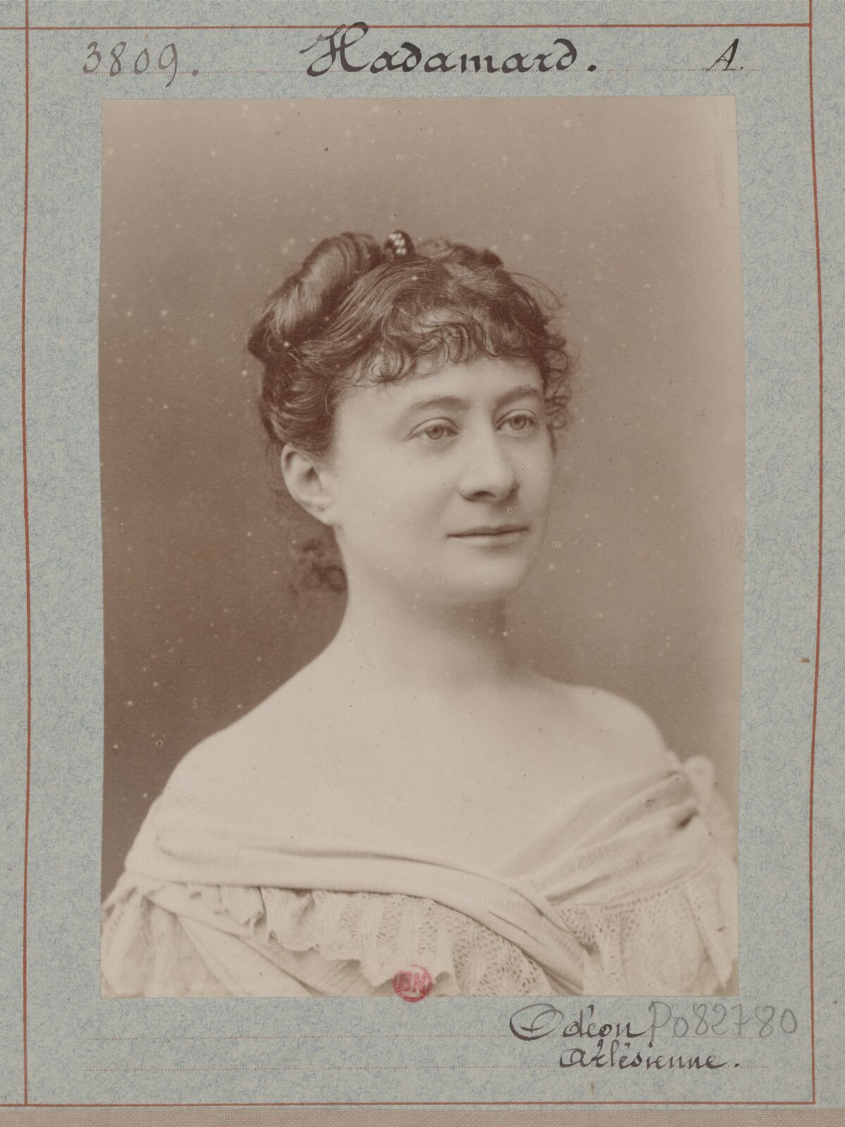 Hadamard. Odéon. Arlésienne : [photographie, tirage de démonstration] / [Atelier Nadar]