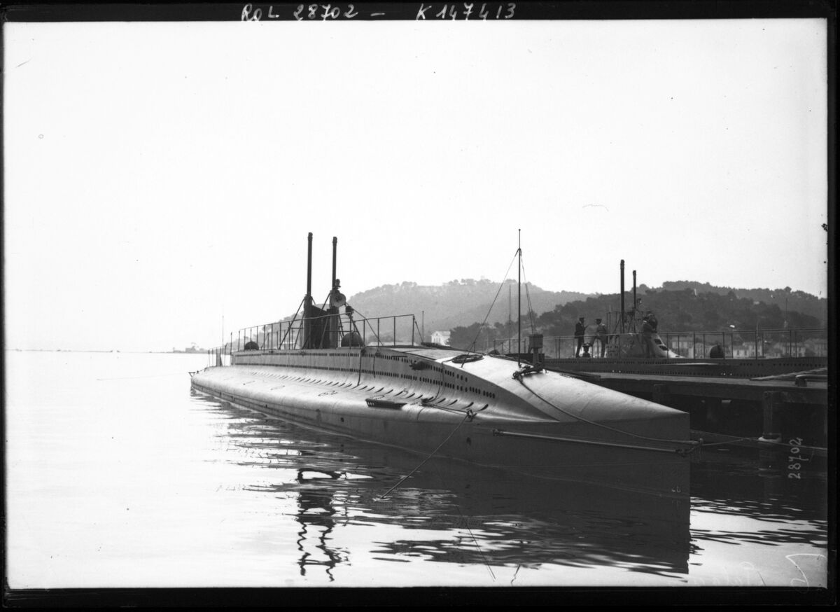 Palacios [dans le port de Toulon, sous-marin livré à la marine péruvienne 1913] : [photographie de presse] / [Agence Rol]