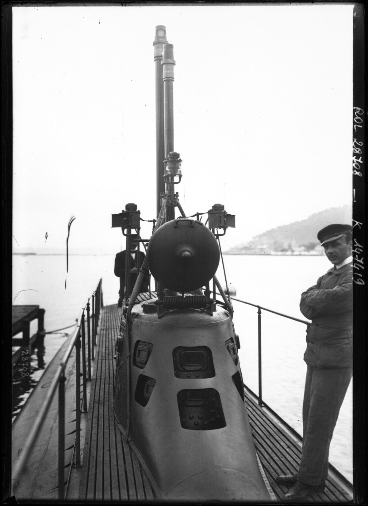 Xiphias [sous-marin de la marine grecque dans le port de Toulon] : [photographie de presse] / [Agence Rol]