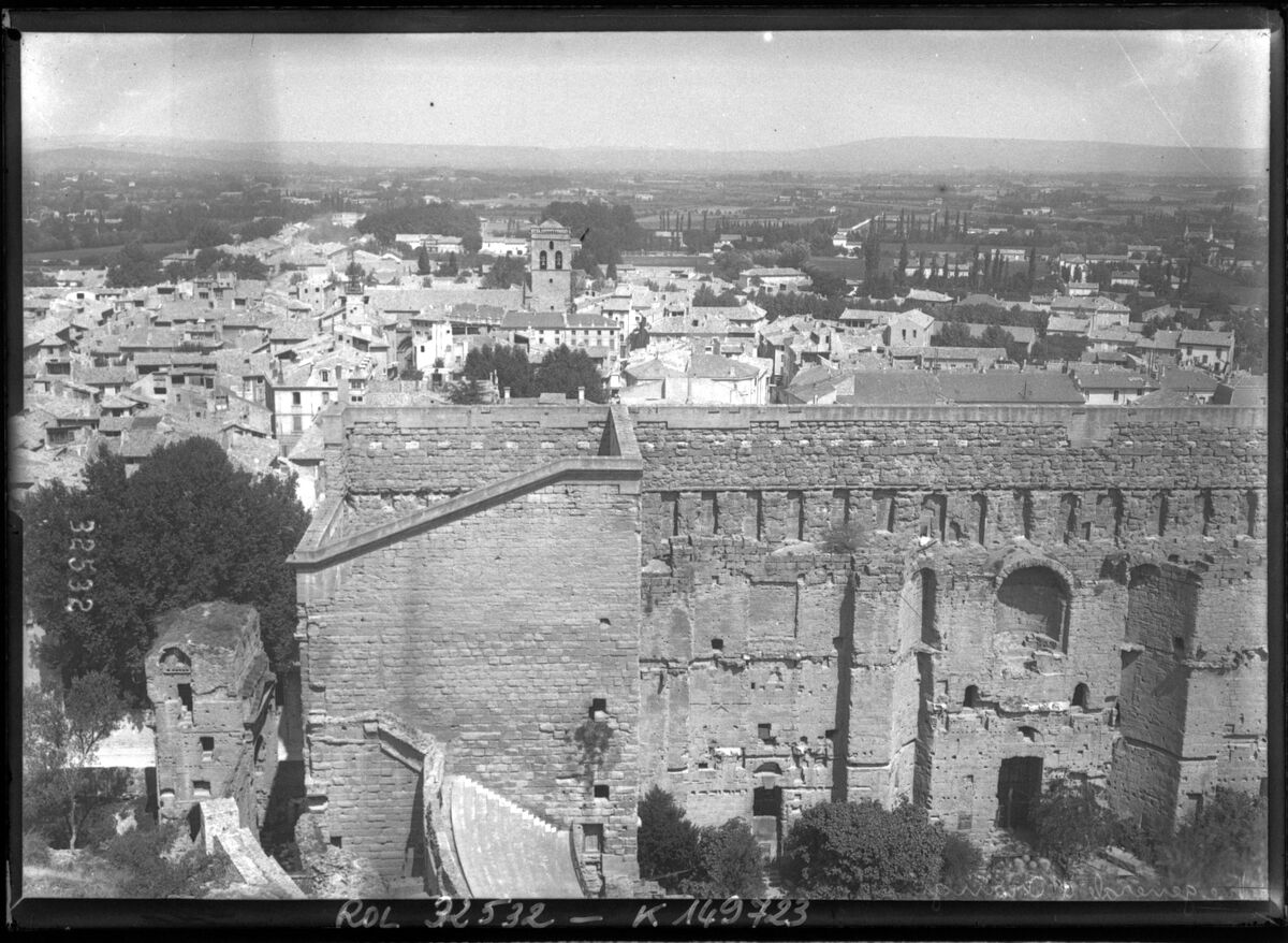 Vue générale d'Orange : [photographie de presse] / [Agence Rol]