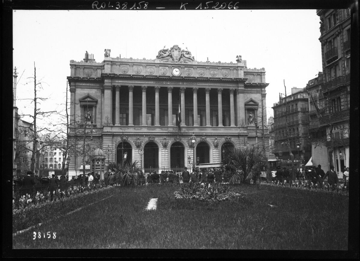 Marseille, la bourse et chambre de commerce : [photographie de presse] / [Agence Rol]