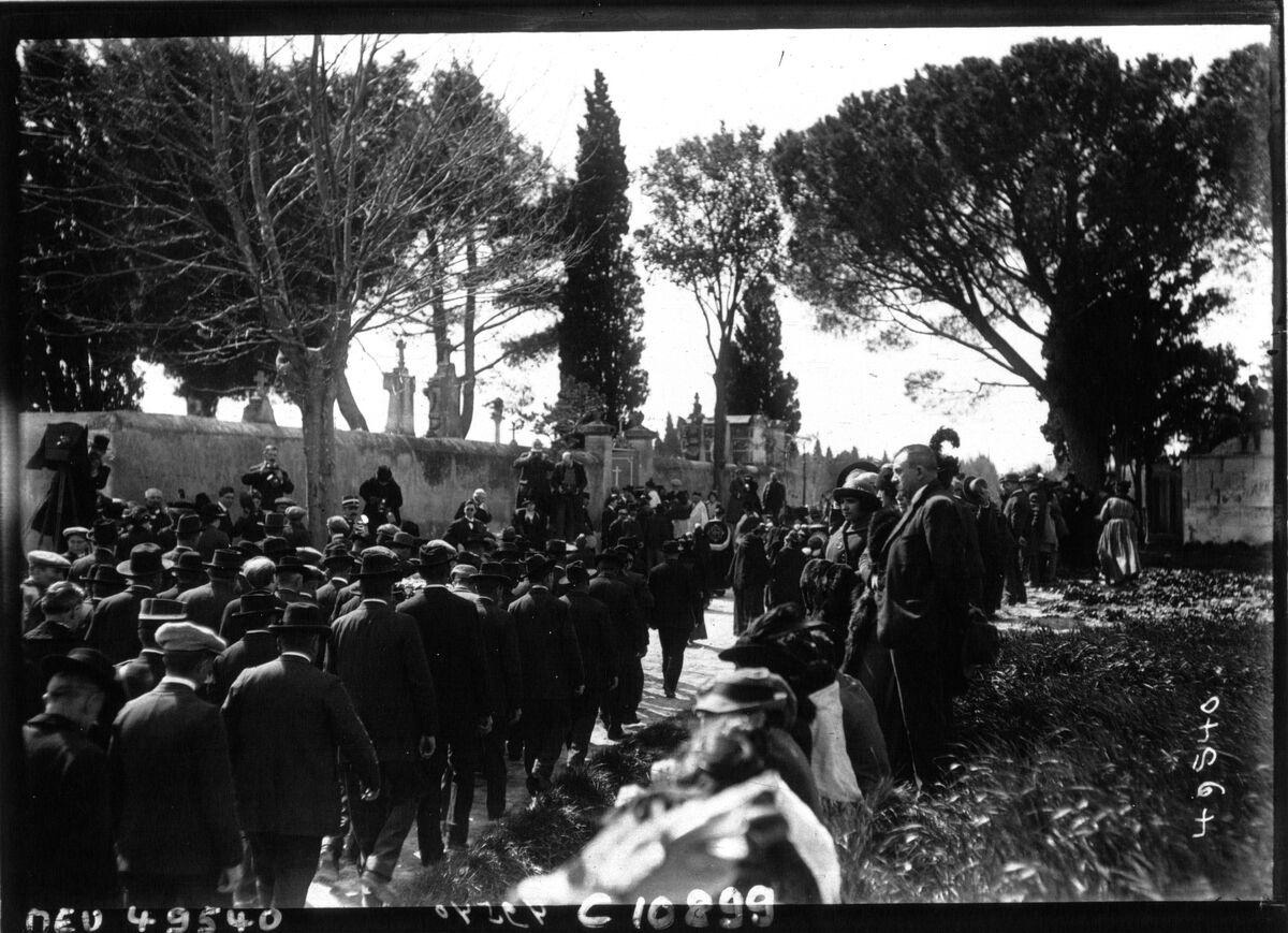 L'enterrement de Mistral : [photographie de presse] / Agence Meurisse