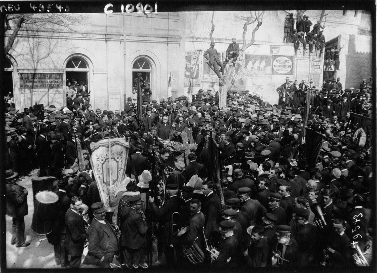 L'enterrement de Mistral : [photographie de presse] / Agence Meurisse